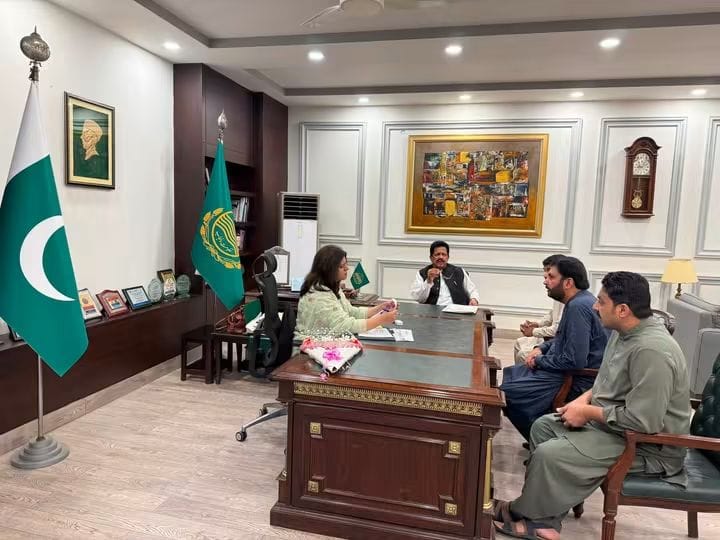 مرکزی انجمن تاجران اڈا 5 چک کے وفد کی ڈپٹی کمشنر ننکانہ رعنا حمید سے ملاقات